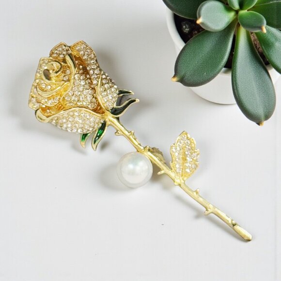 Share Golden rose brooch, Floral brooch, Formal dress brooch, white pearl brooch - Picture 7 of 9